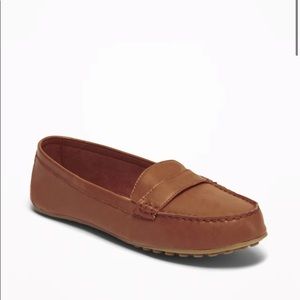 NWT Old Navy Brown Faux Leather Driving Moccasins